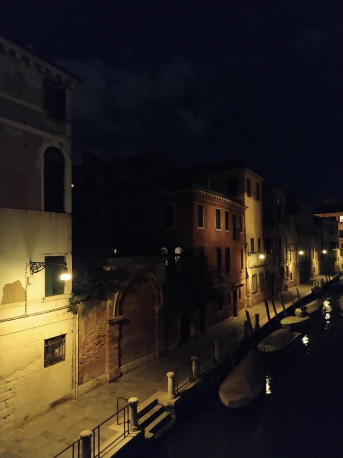 B&B Ca Del Poeta Venice Exterior photo